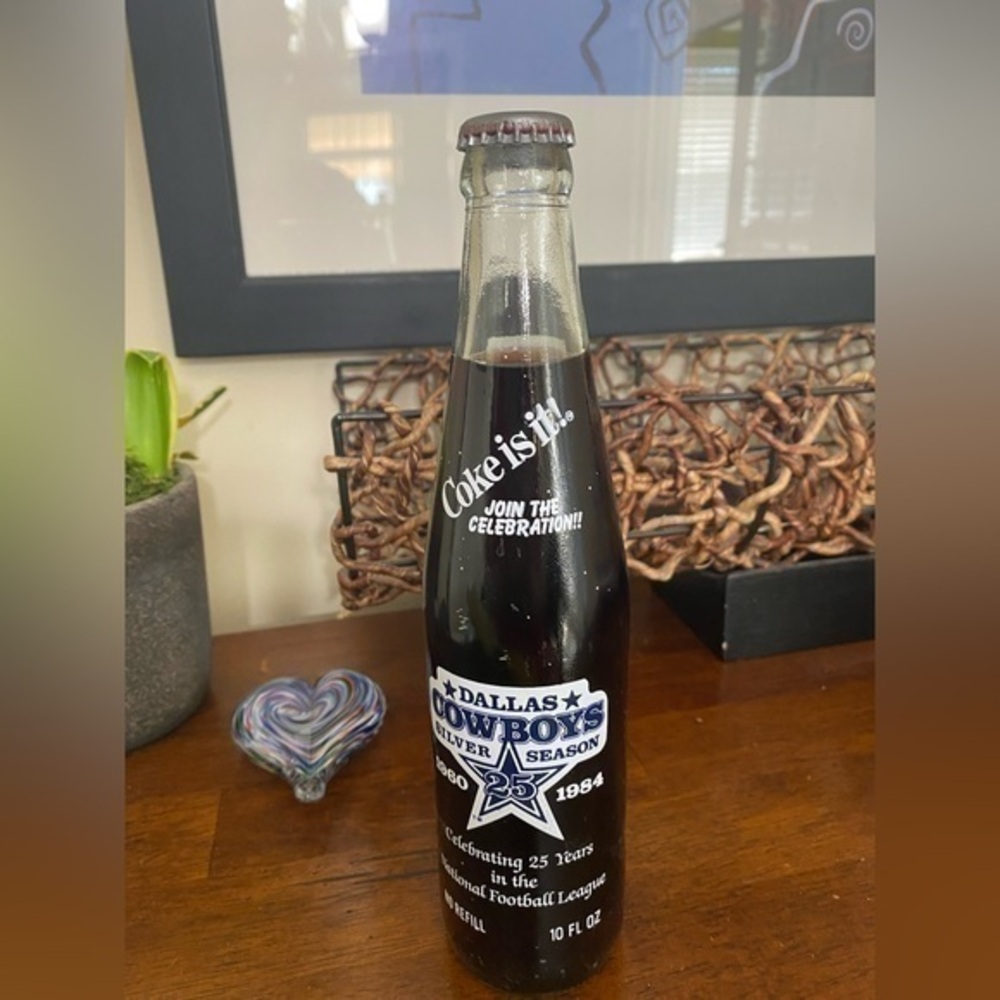 VTG Coca Cola Coke Dallas Cowboys 1960/1984 Silver
Season 10oz Unopened …